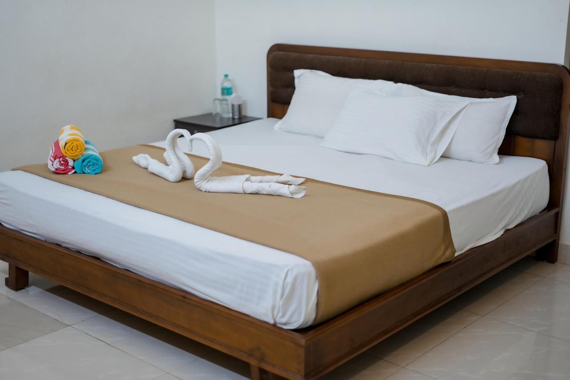 Athirappilly Ambady Resort Extérieur photo